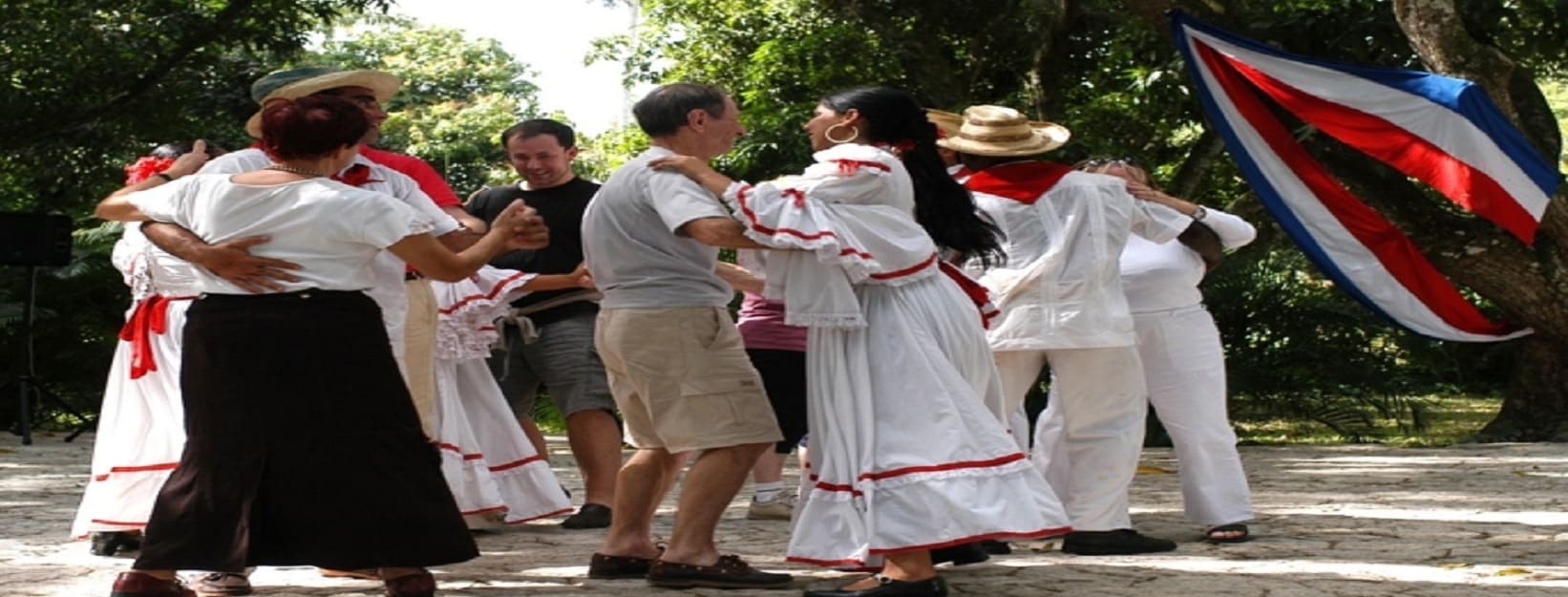 Traditional peasant dance, Hotel La Granjita.